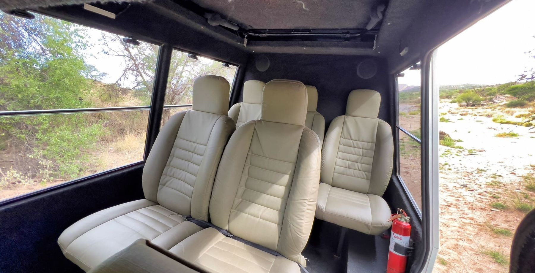 Toyota Land Cruiser 6 Seater